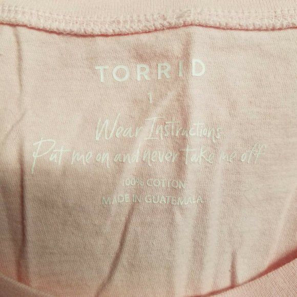 Torrid Tee T Shirt Caged Heart Pink Size 1X - Picture 5 of 5